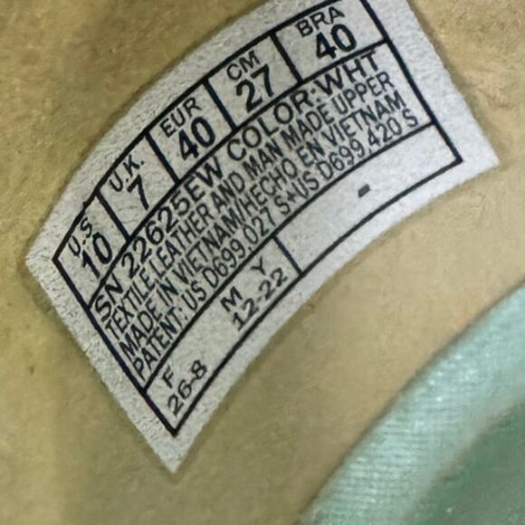 Skechers Memory Foam Women’s 10 White Lace Slip On Flats Comfort Walking Shoes - Picture 7 of 8